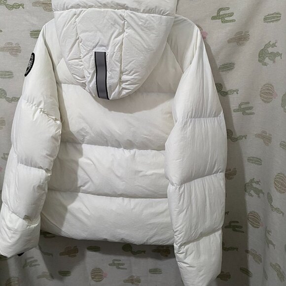 Canada Goose White Hooded Down Jacket - Picture 10 of 10